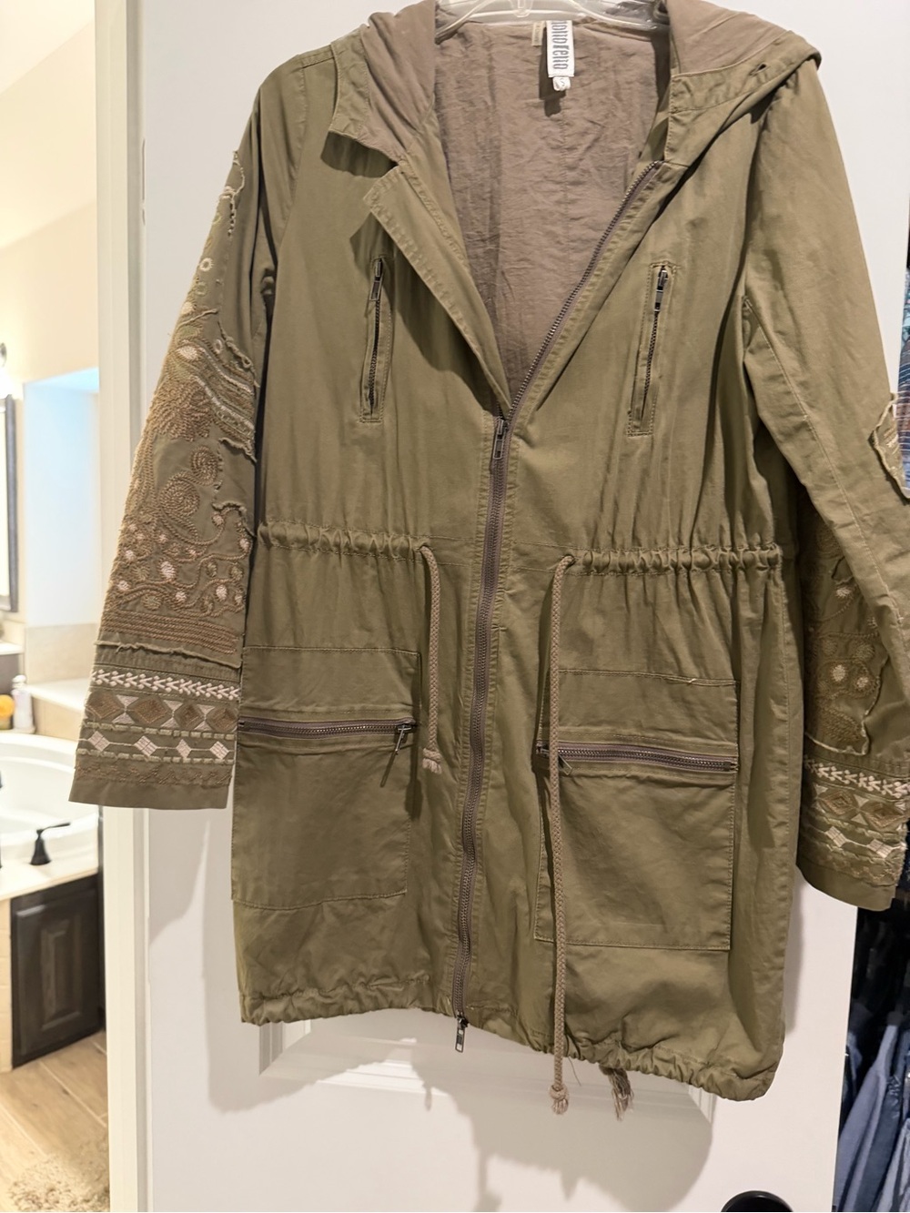 Monoreno Olive Embroidered Hooded Utility Jacket